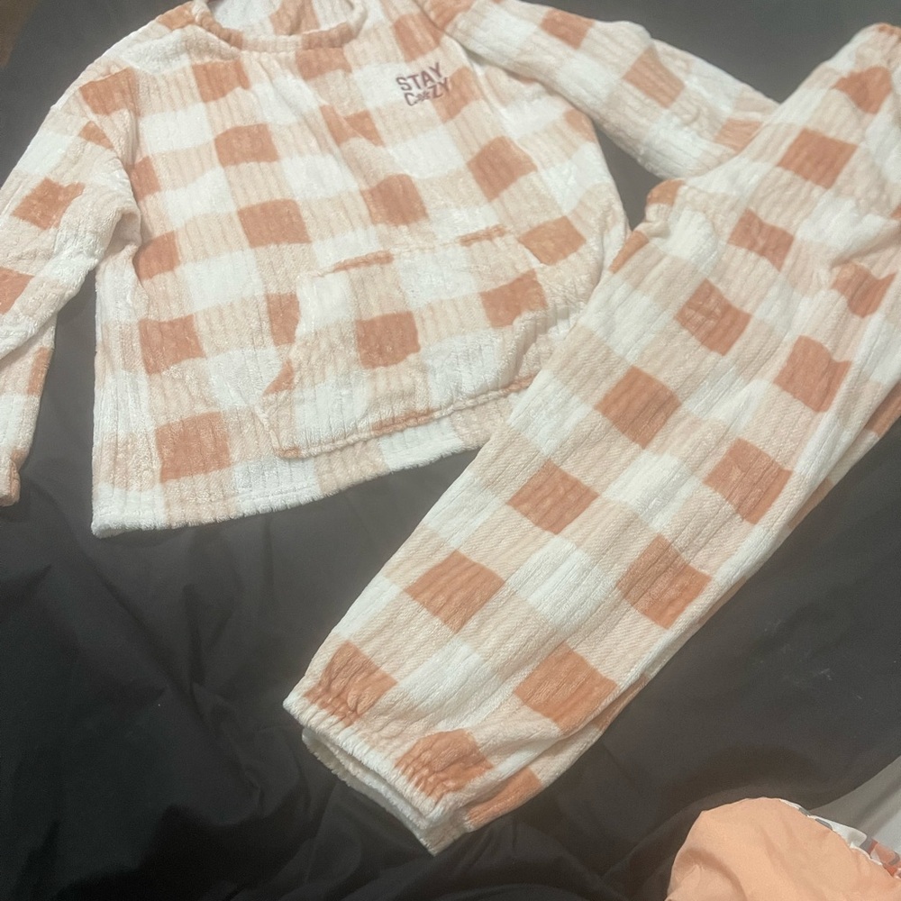 Plaid Lounge Set in Cream and Tan